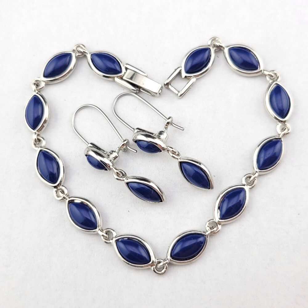 Retro Liz Claiborne Navy Blue Lucite 7.5" Bracelet 1.25" Earring Set Silver Tone
